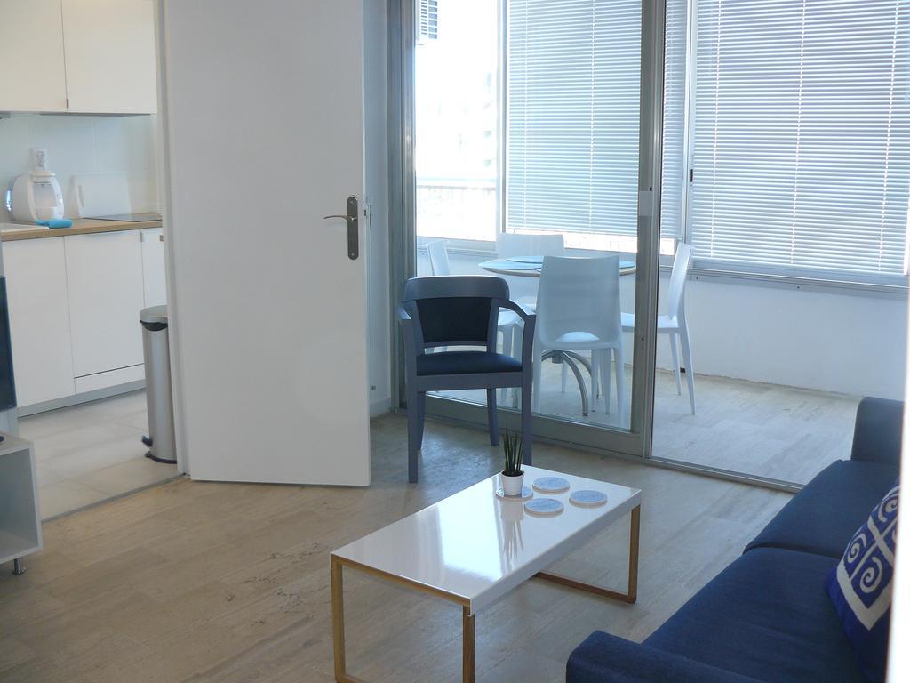 Natalilocs Apartment Golfe-Juan Exterior photo