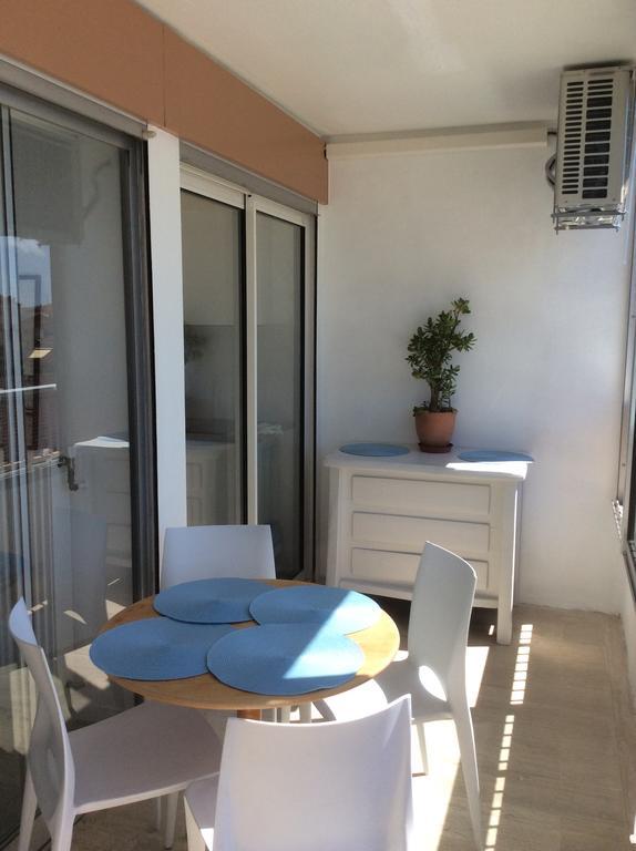 Natalilocs Apartment Golfe-Juan Exterior photo